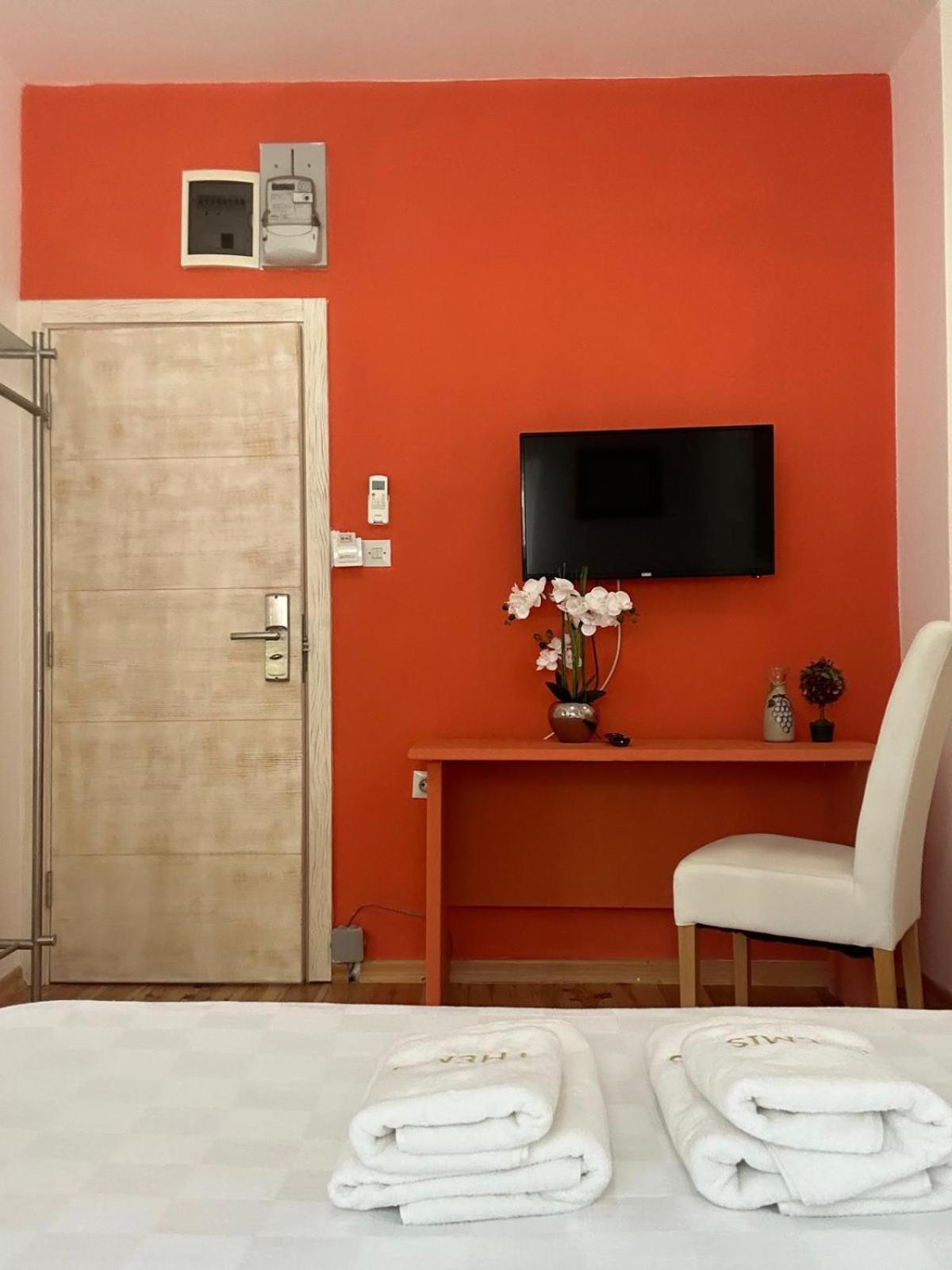 Themis Apart Hotel Kotor Luaran gambar