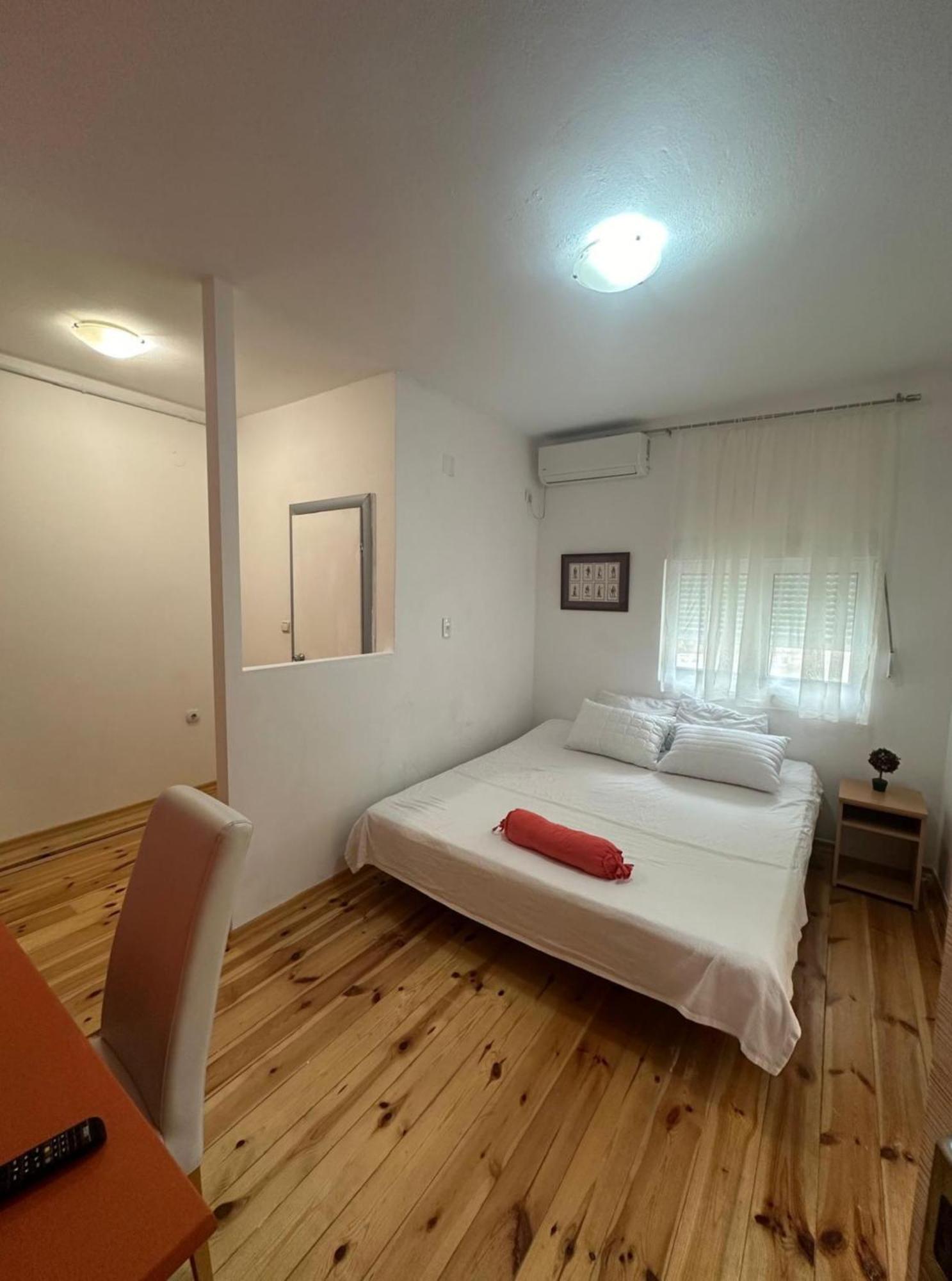 Themis Apart Hotel Kotor Luaran gambar