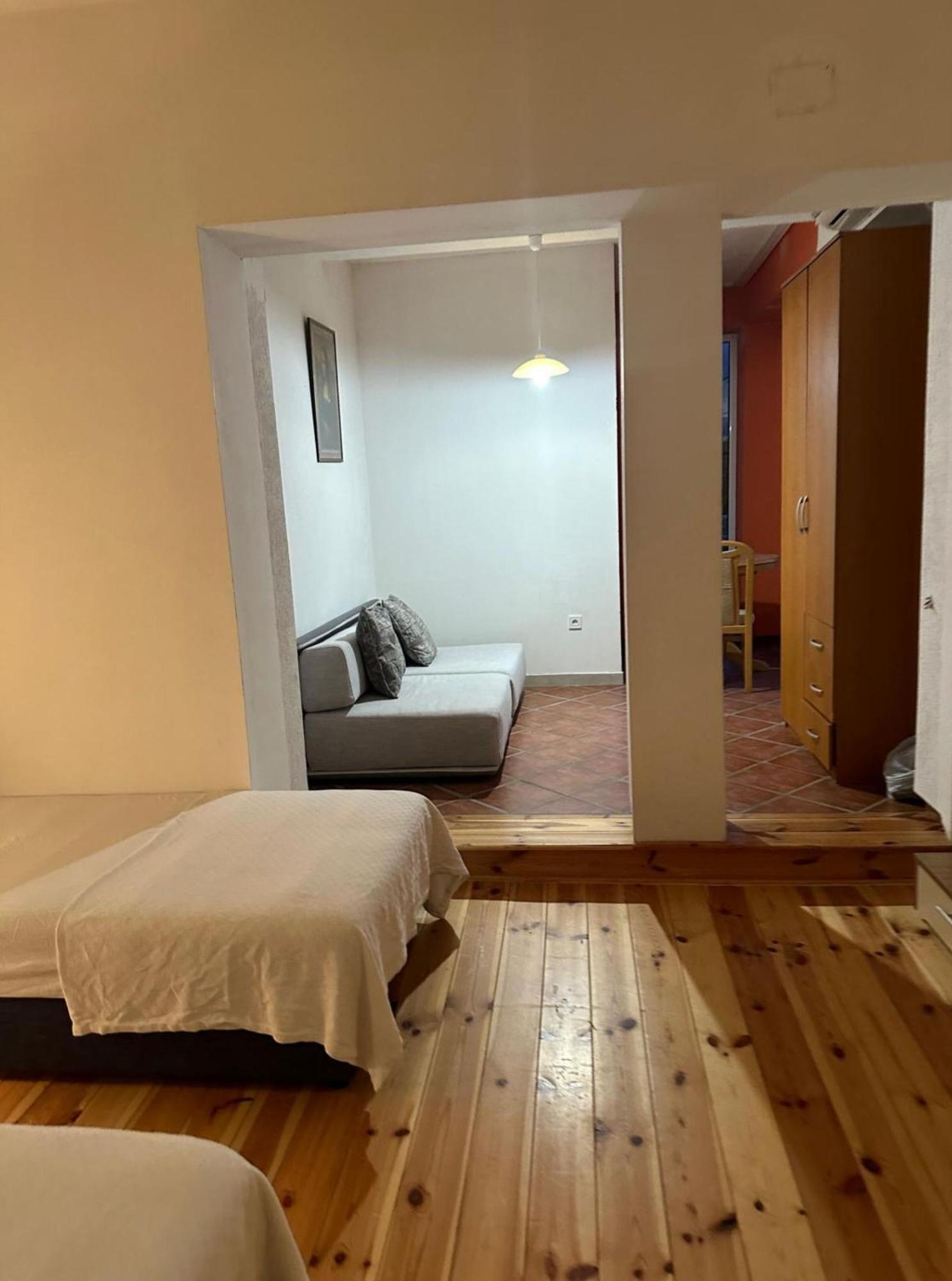 Themis Apart Hotel Kotor Luaran gambar